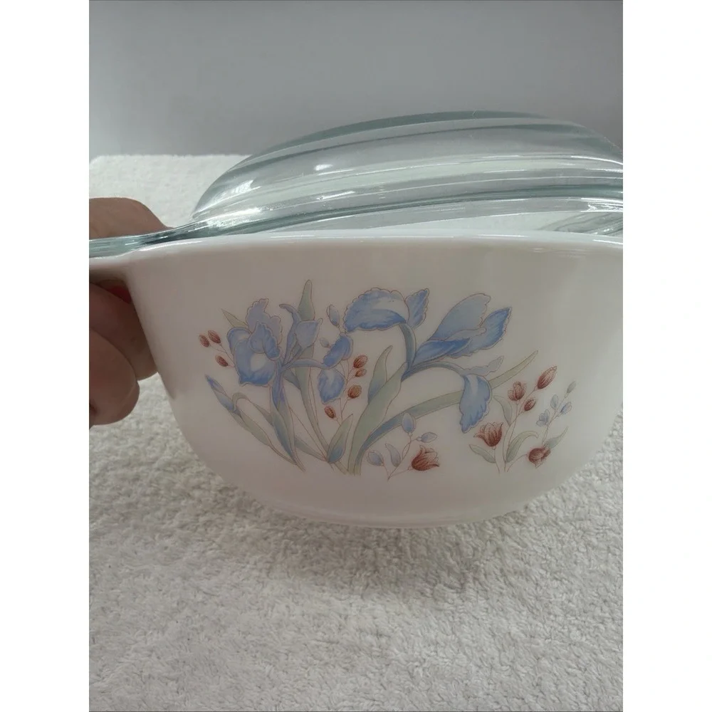 Pyrex this vintage